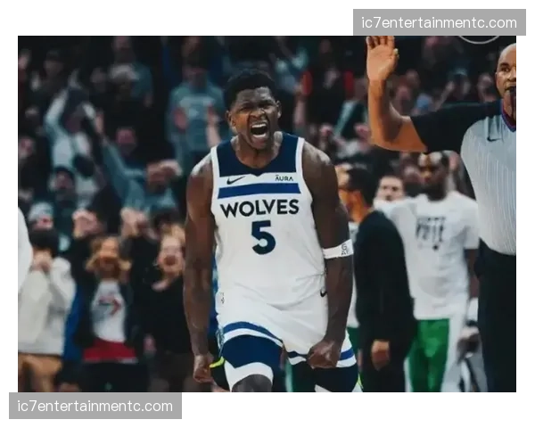 森林狼爱德华兹攻防一体表现 个人防守效率值领跑全队核心阵容